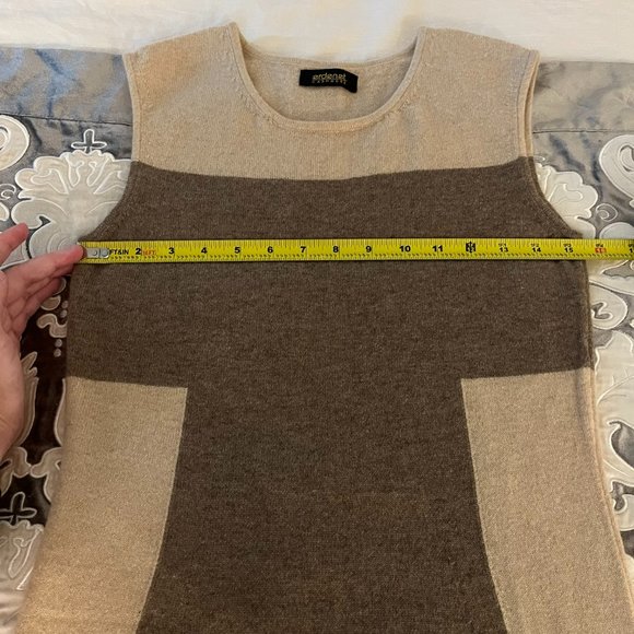 Erdenet 100% Cashmere Sweater Dress in Brown & Beige - Picture 7 of 14